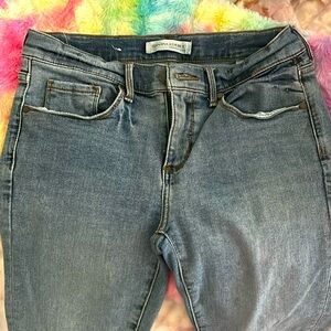 Banana Republic petite 27 denim - hole in the knee